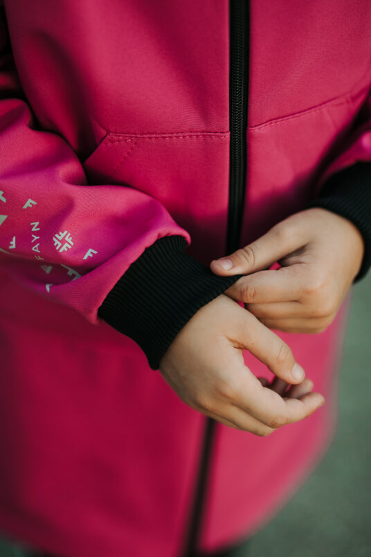 Roosa softshell jakk helkuritega - Image 3