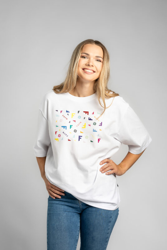 Värvilise mustriga t-särk, mudel "Gella" - Image 4