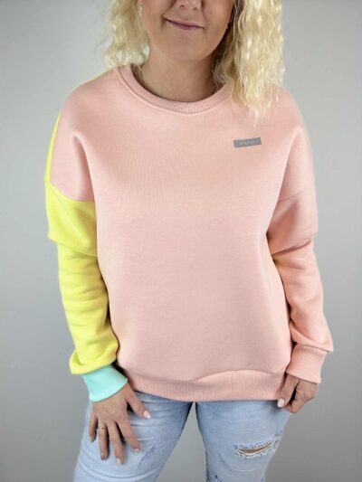 Projekt "Janika" soe naiste oversized pusa, S