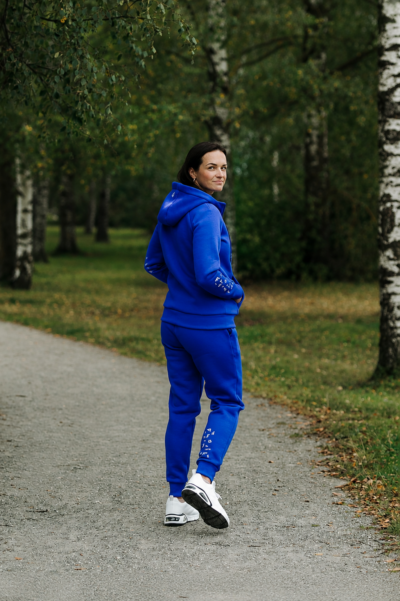 Soe dressikomplekt, dressipüksid ja kapuutsiga pusa