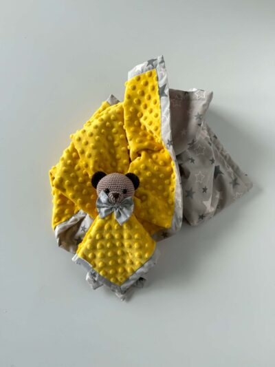 Kinkekomplekt: beebitekk ja kaisutekk karuga